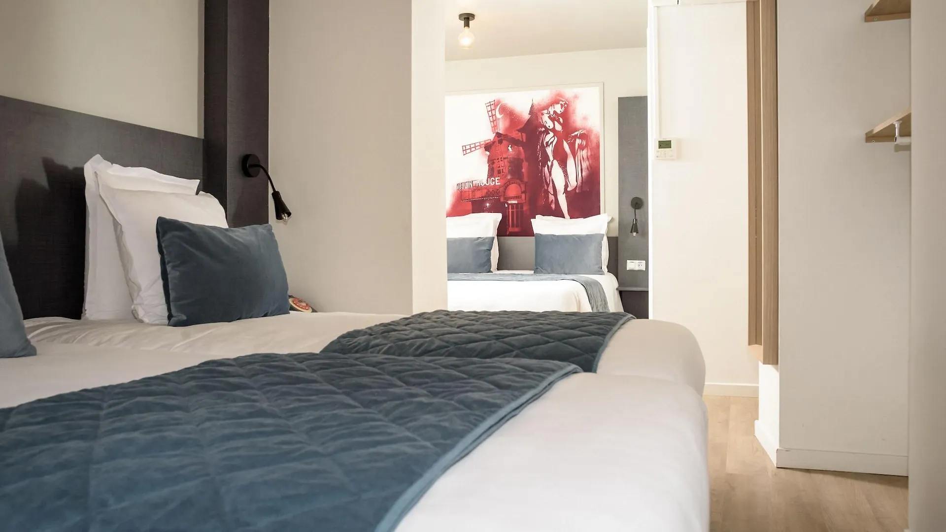 ***  Hotel Des Arts-Bastille Paris France