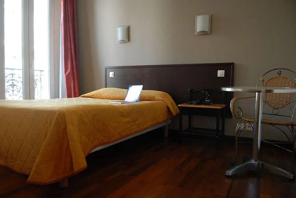 Hotel Des Arts-Bastille Paris Fransa