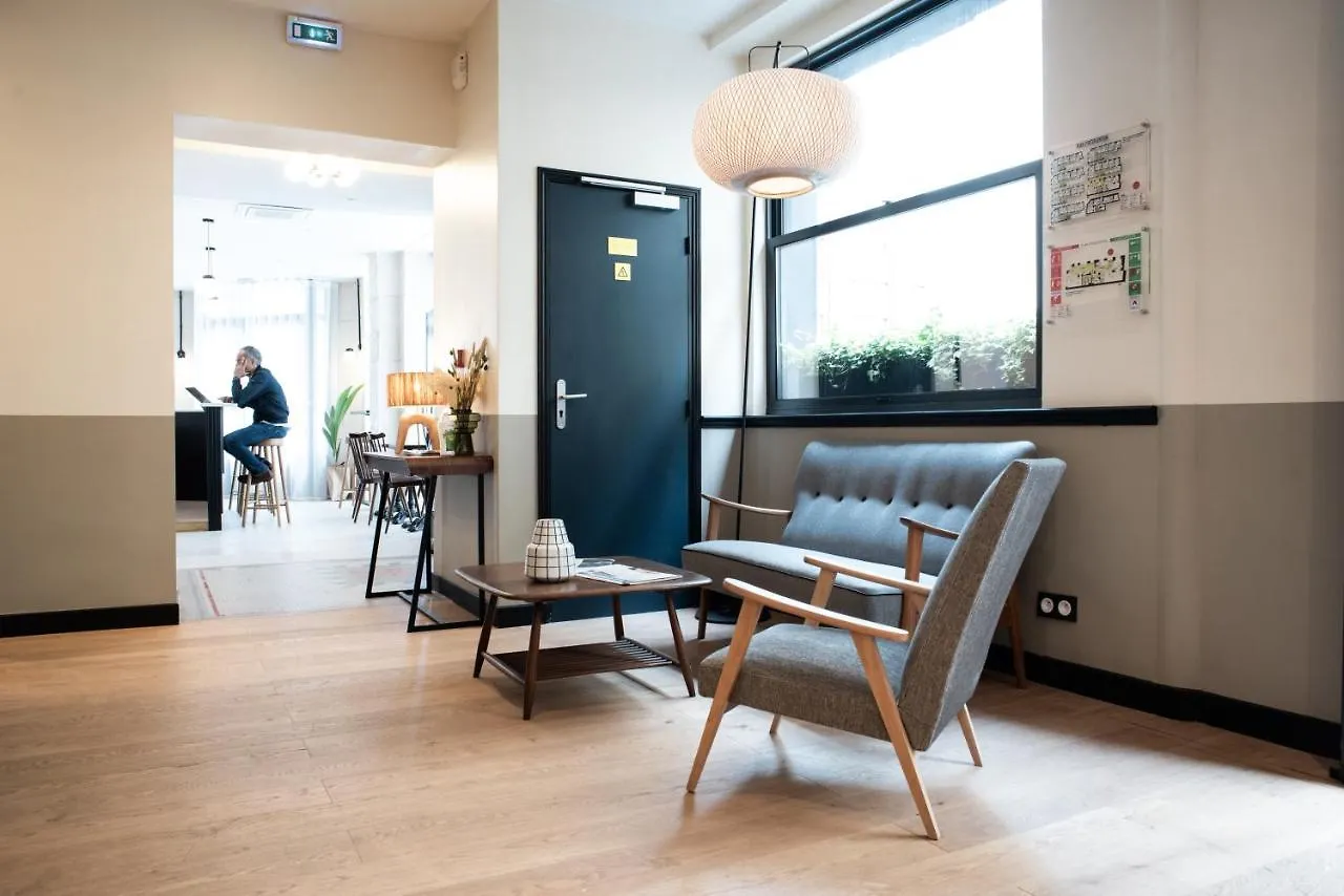 Hotel Des Arts-Bastille Paris 3*,