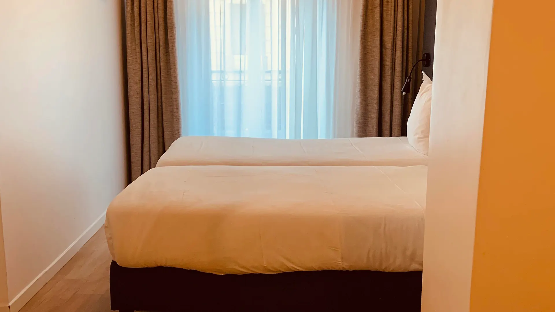 Hotel Des Arts-Bastille Paris France
